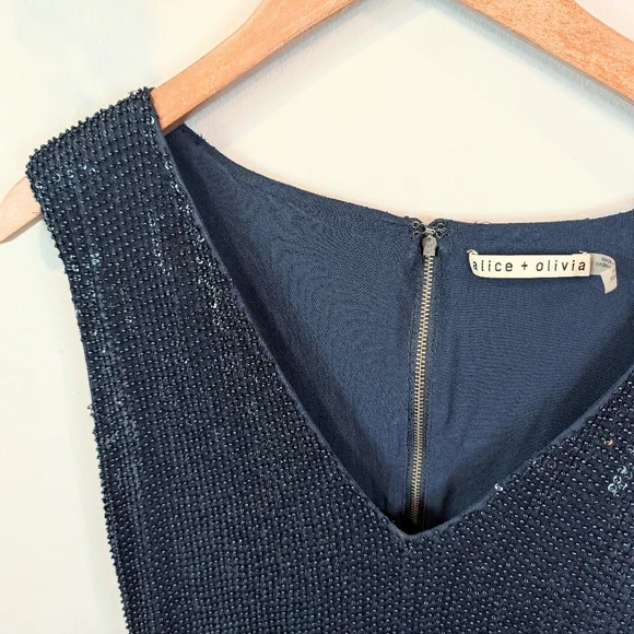 Alice And Olivia Sleeveless Navy Sequin And Beads Sheath Dress Sz 8 - Picture 4 of 8